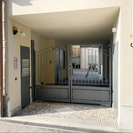 Duomo Luxury House Διαμέρισμα *