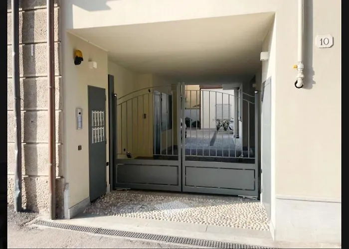 Duomo Luxury House Διαμέρισμα *